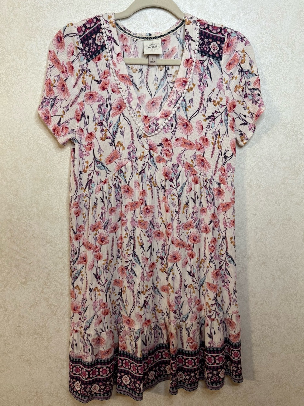 Floral V-Neck Short Sleeve Dress
